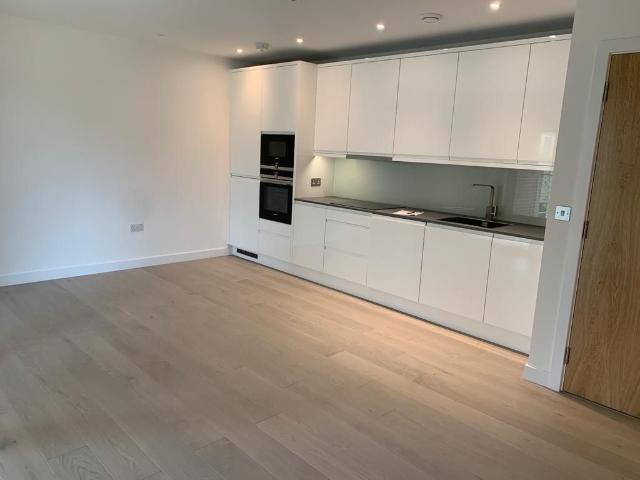 House for rent in Colindale, Greater London