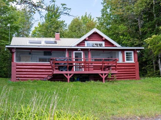 House for sale in Maine