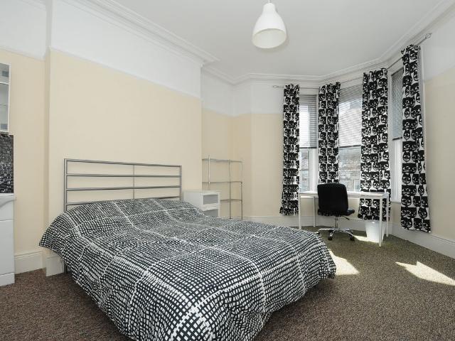 Room for rent in Greenbank, Mount Wise