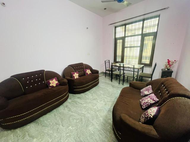 Villa for rent in Hariana