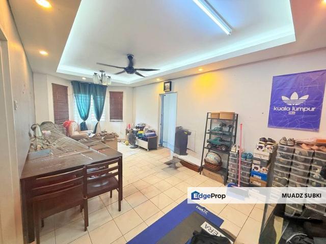 Flat for sale in Petaling, Subang Jaya