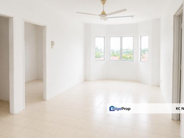 Condominium for sale in Petaling, Subang Jaya