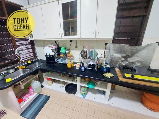 Apartment for sale in Barat Daya, George Town