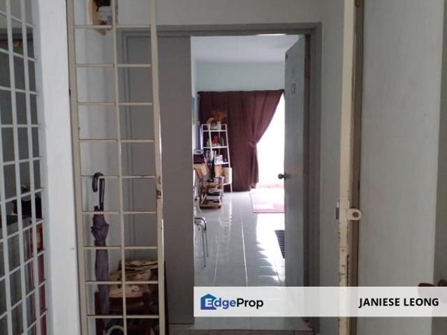 Flat for sale in Petaling, Damansara Damai