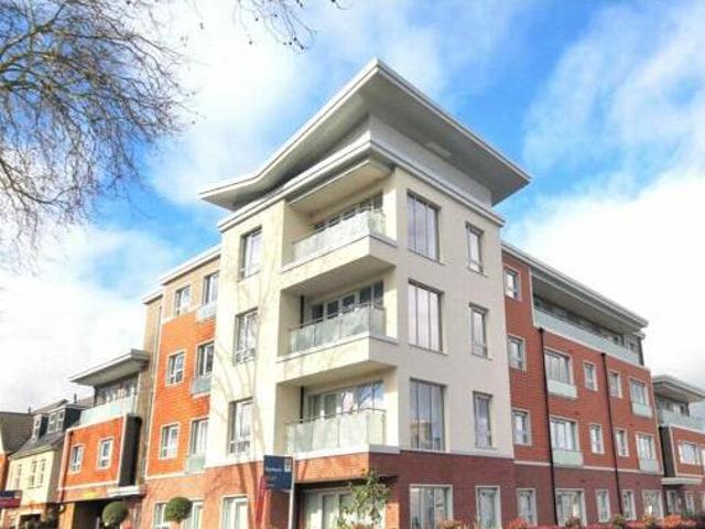 House for sale in Horsell, Woking