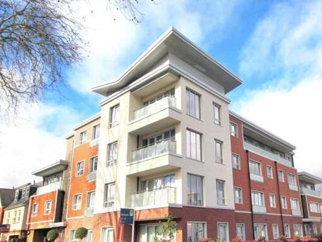 House for sale in Horsell, Woking
