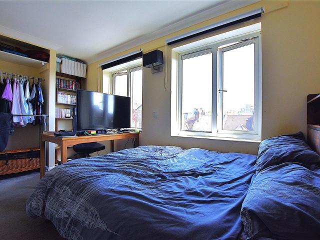 Apartment for rent in London Borough of Croydon, Thornton Heath