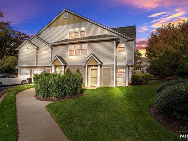 Condo for sale in Clifton, New Jersey