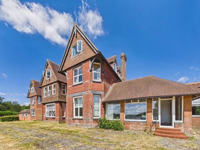 House for rent in Kingsfold, Horsham