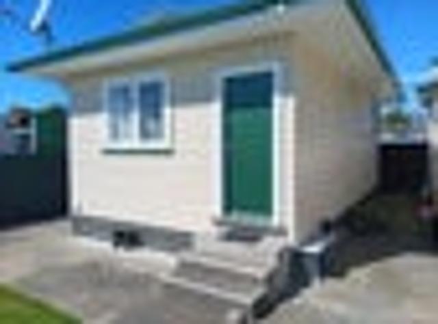 Apartment for rent in Hastings
