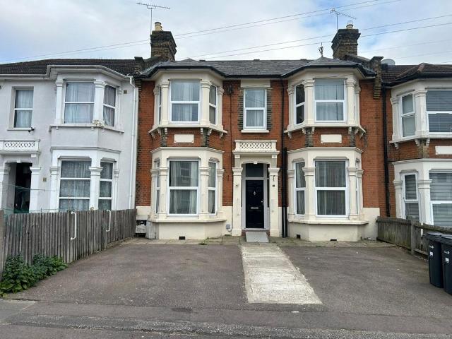 House for rent in Gants Hill, Greater London