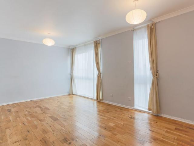 Studio for rent in Beckenham, Isle Of Man