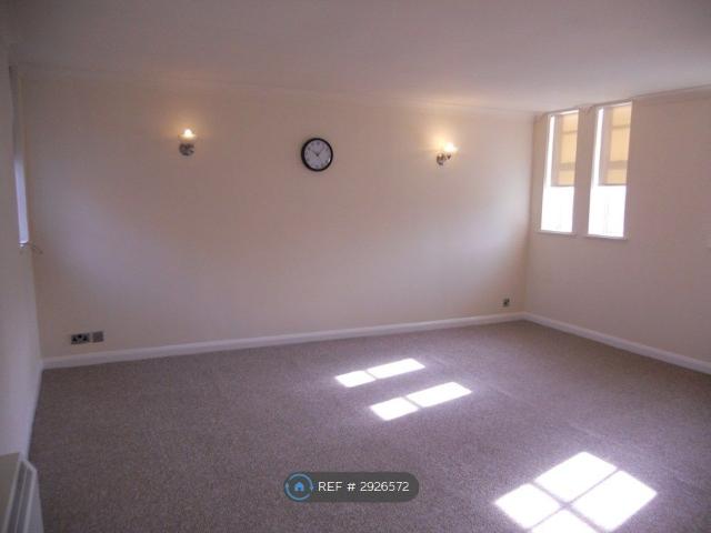 Studio for rent in City Centre, South Yorkshire