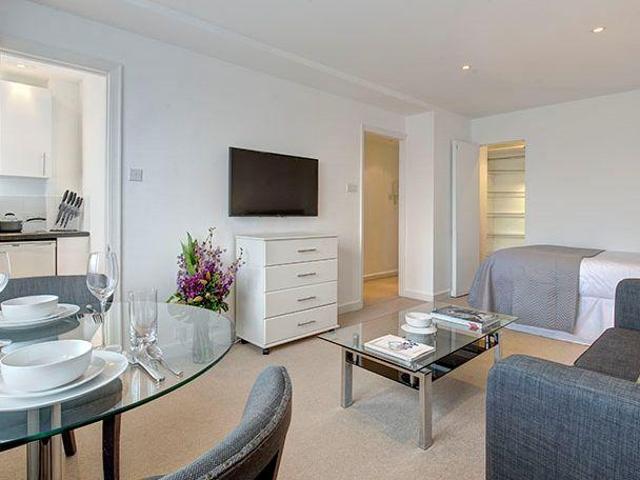 House for rent in Mayfair, Greater London