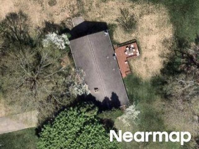 House for sale in Summit, Ohio