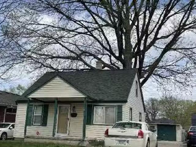 House for sale in Dearborn Heights