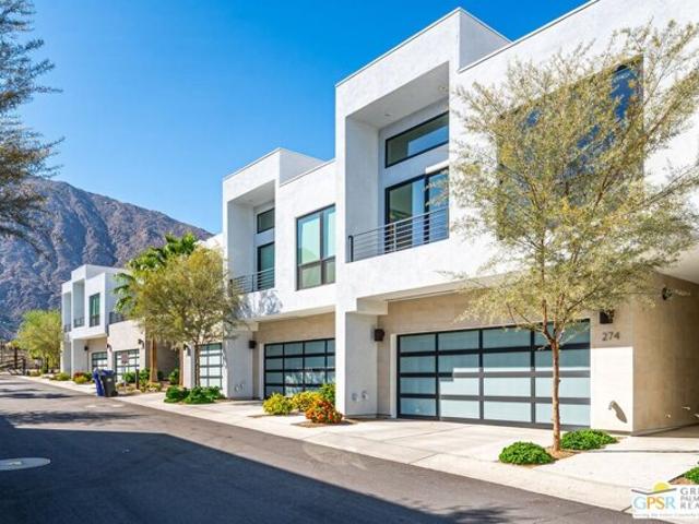 House for sale in Palm Springs, California