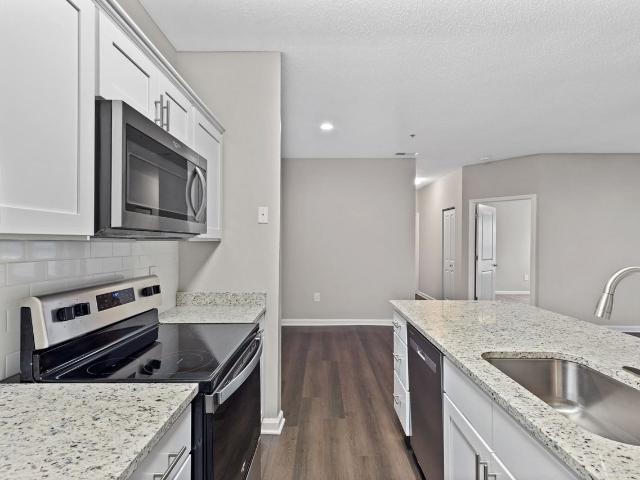 Apartment for rent in Greystone, Raleigh
