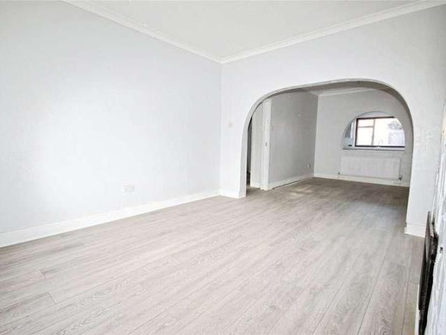 House for rent in London Borough of Barking and Dagenham, Greater London