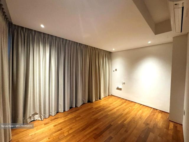 Detached House for sale