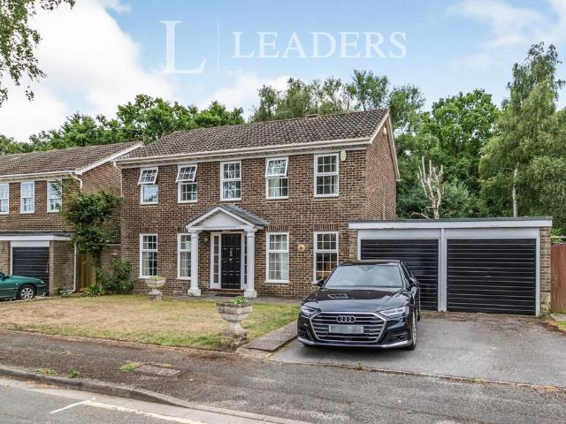 House for rent in Blackhills, Surrey