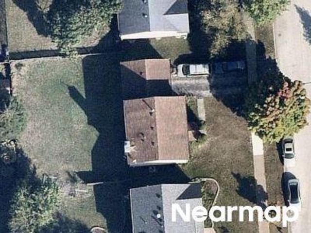 House for sale in Aurora, Illinois