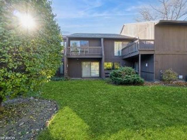 Condo for sale in Cleveland