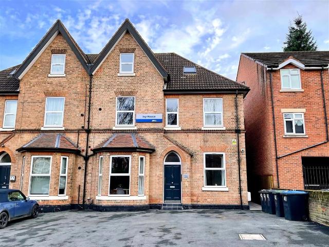 Apartment for rent in Wake Green, West Midlands
