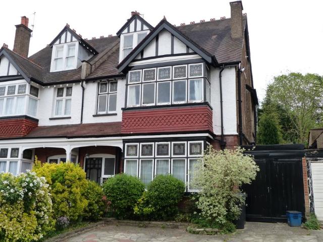Apartment for rent in London Borough of Croydon, Sanderstead