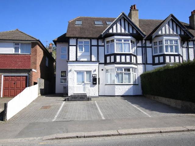 Studio for rent in London Borough of Croydon, Sanderstead