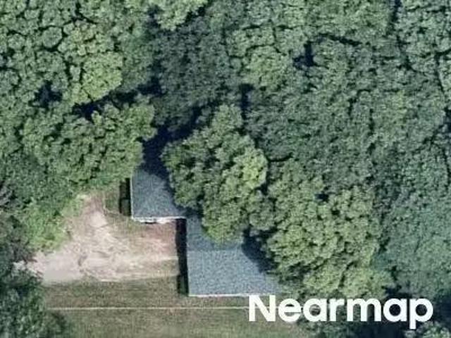 House for sale in Farmington
