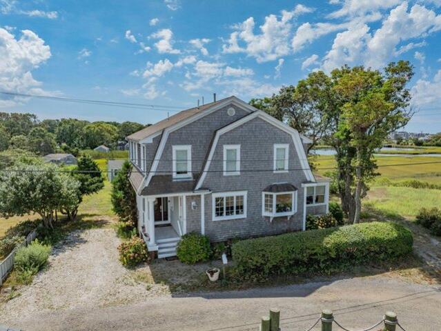 House for sale in Dennis, Massachusetts