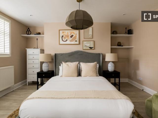 Apartment for rent in Stockwell Park, Greater London