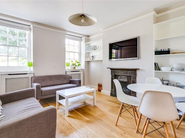 House for rent in Barnsbury, Greater London