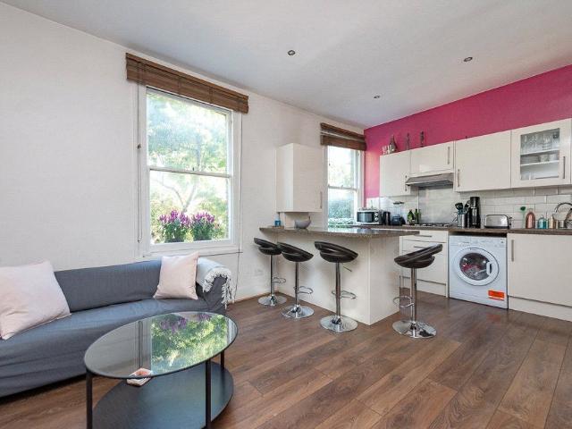 Apartment for rent in West Hampstead, Greater London