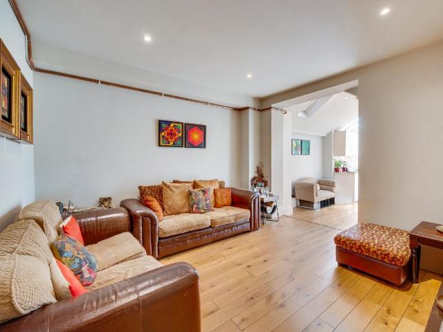 Apartment for rent in London Borough of Camden, Greater London