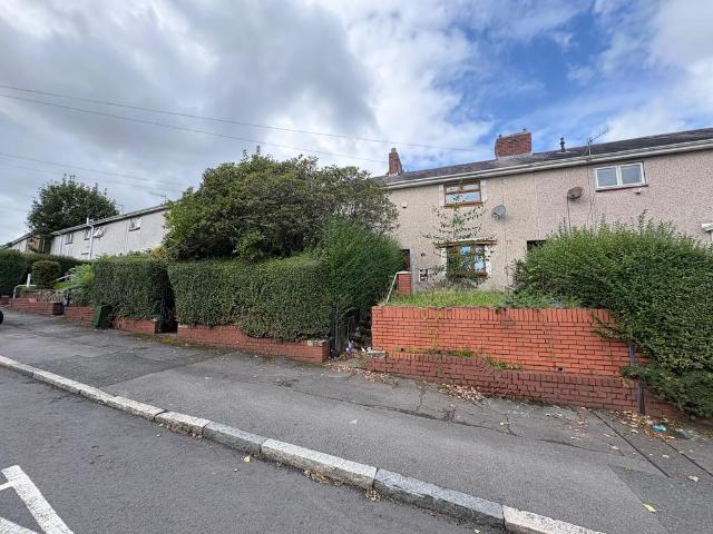 House for rent in Nangreaves, Wales