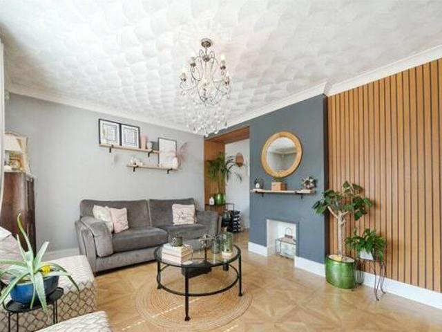 House for sale in North Watford, Hertfordshire
