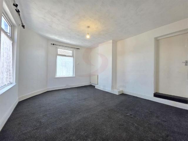 Room for rent in Spinney Hills, Old Wharf