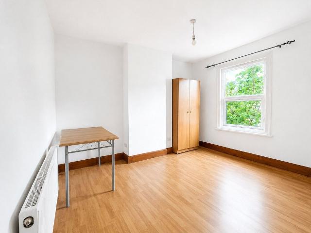 Apartment for rent in Upper Walthamstow, Leyton