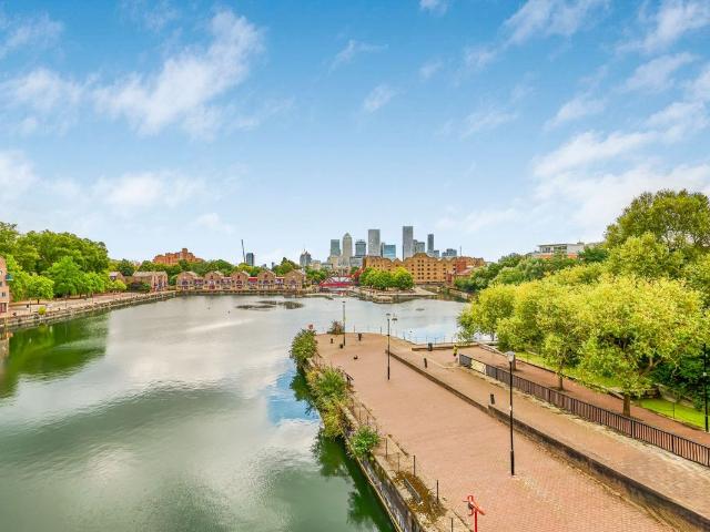 Apartment for rent in St. George in the East, Shadwell