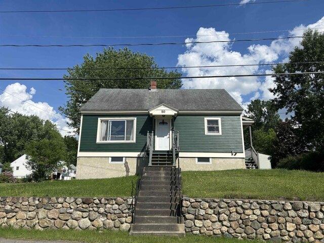 House for sale in New Hampshire