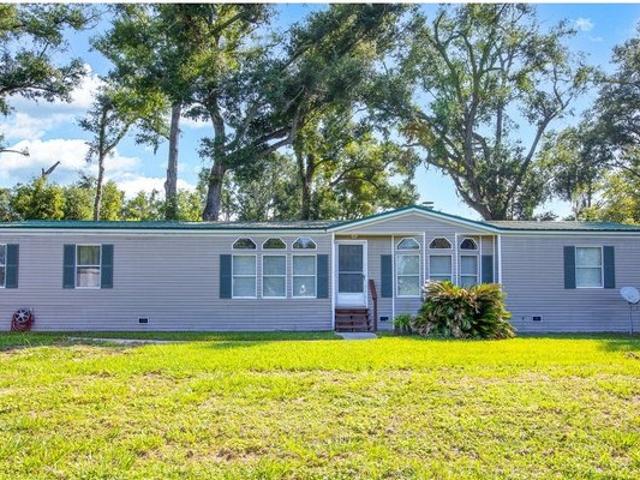 House for sale in Mayo, Florida