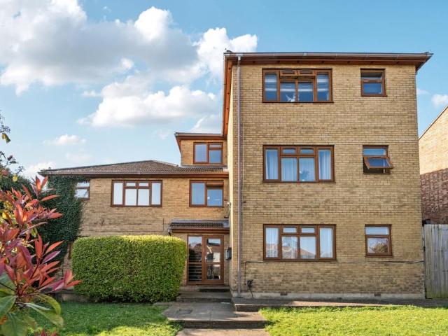 Apartment for rent in Barnehurst, Greater London