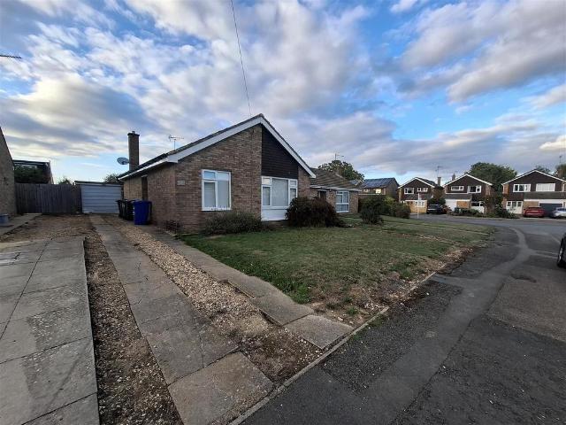 House for rent in Potterspury, West Northamptonshire