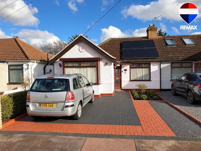 House for rent in London Borough of Barking and Dagenham, Greater London