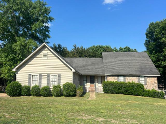 House for sale in Demopolis, Alabama