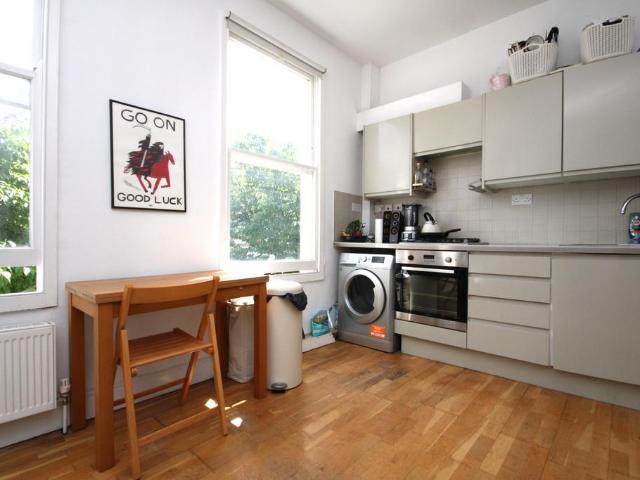 Apartment for rent in Holloway, Greater London