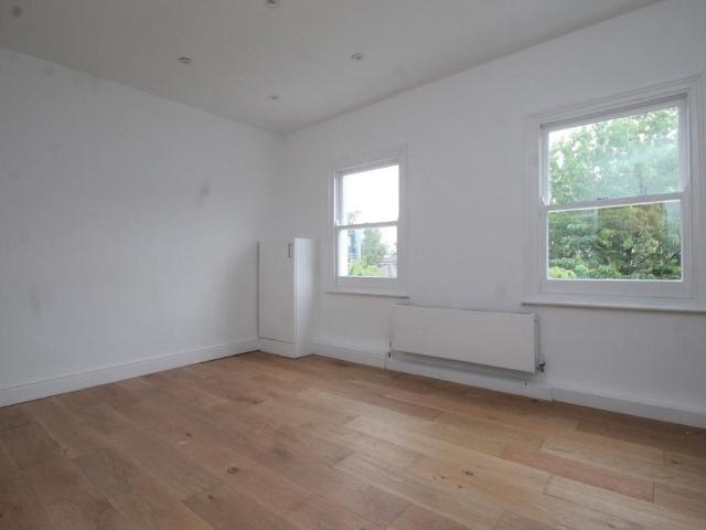 Apartment for rent in Holloway, Greater London