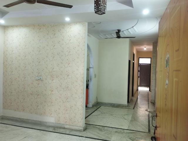 Property for rent in Deri